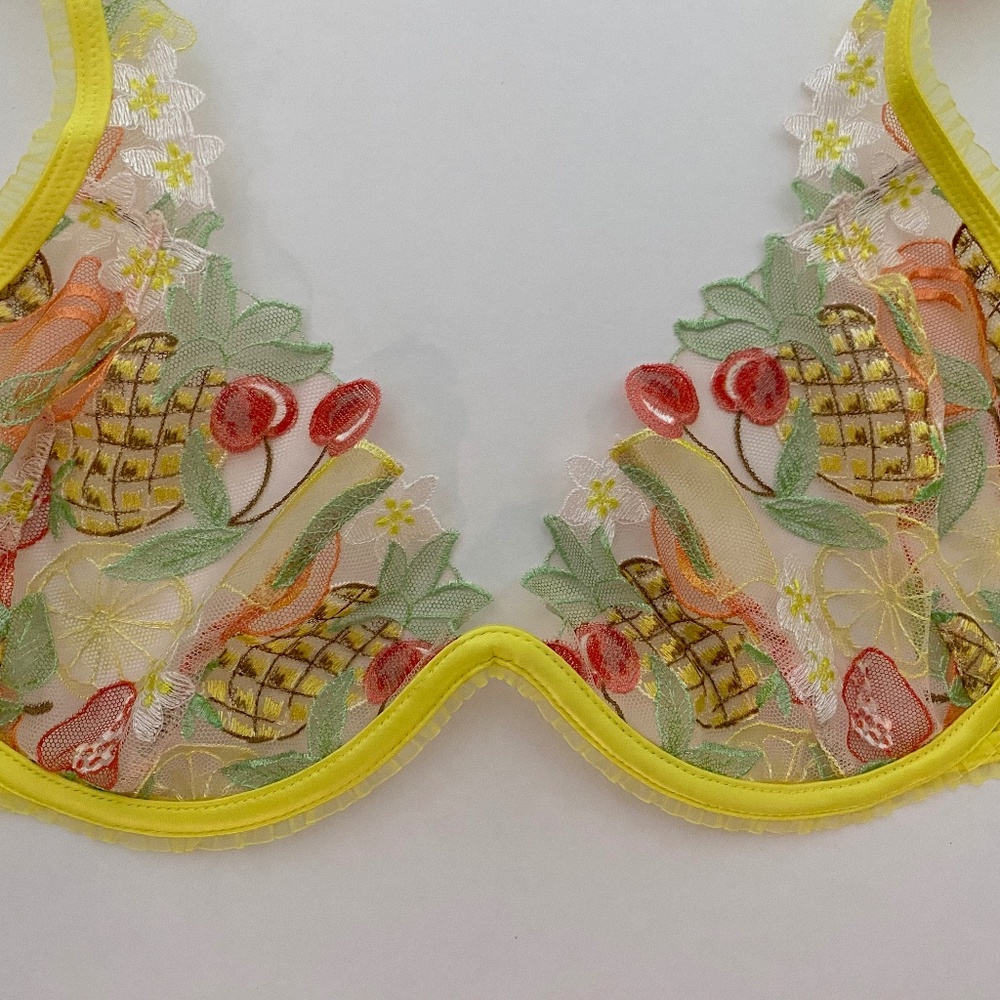 For Love and Lemons 🍋 Mirabelle Underwire Bra - Picture 5 of 6